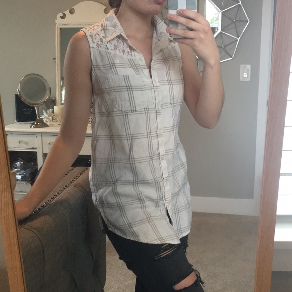 Sleeveless flannel